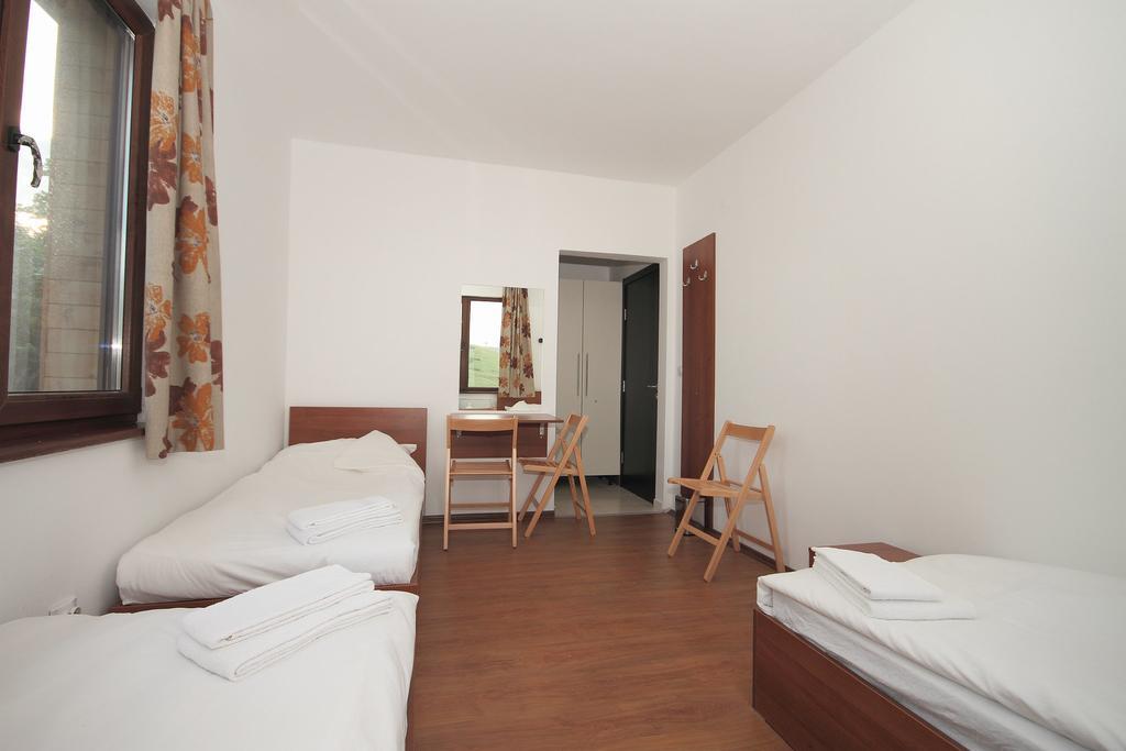 Yan Bibiyan Guest House Negushevo Exterior photo