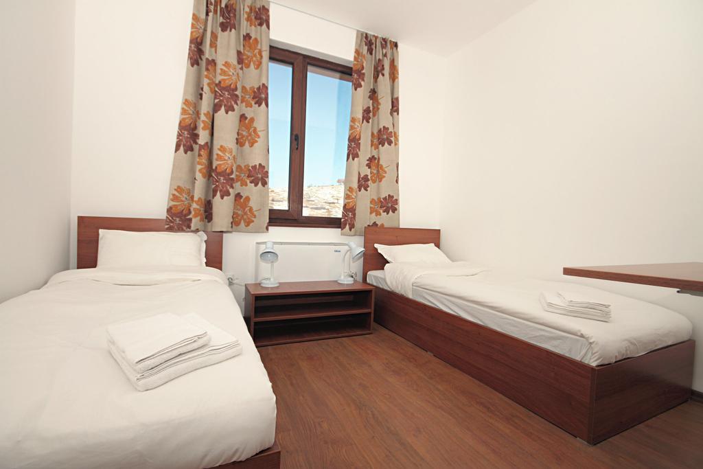 Yan Bibiyan Guest House Negushevo Exterior photo